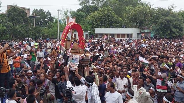 ঠাকুরগাঁওয়ে যুব সমাবেশে জনসমুদ্র