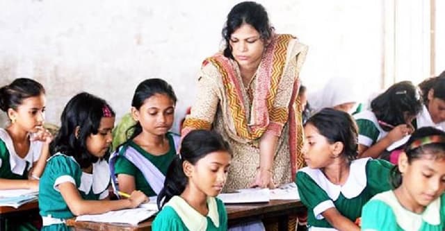 আজ থেকে নতুন রুটিনে প্রাথমিকের ক্লাস
