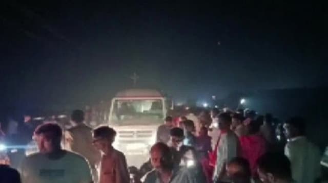 ভারতে পৃথক সড়ক দুর্ঘটনায় নিহত ৩১