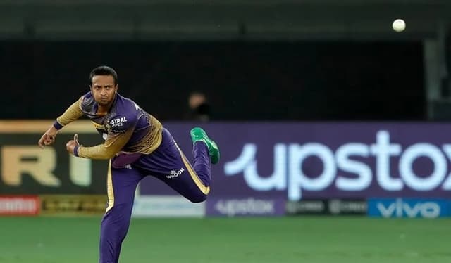 আইপিএলে ফিরেই সাকিবের চমক
