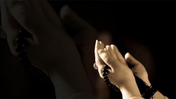 আল্লাহ যেভাবে ক্ষমার হাত বাড়িয়ে দেন