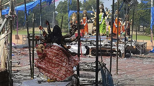 পূজামণ্ডপে ভয়াবহ আগুন, নিহত ৫