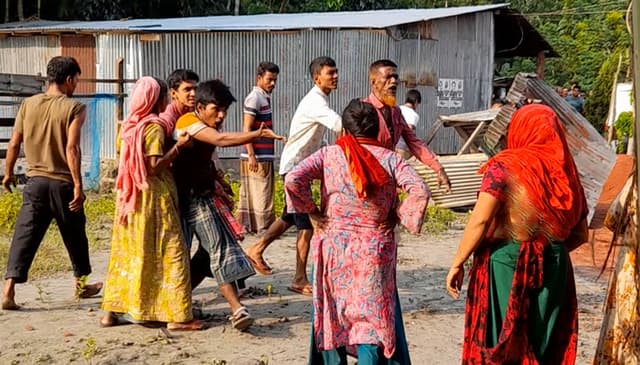 উজিরপুরে জমি-জমা বিরোধের জের, হামলায় আহত ৩ ॥ গ্রেফতার ৩
