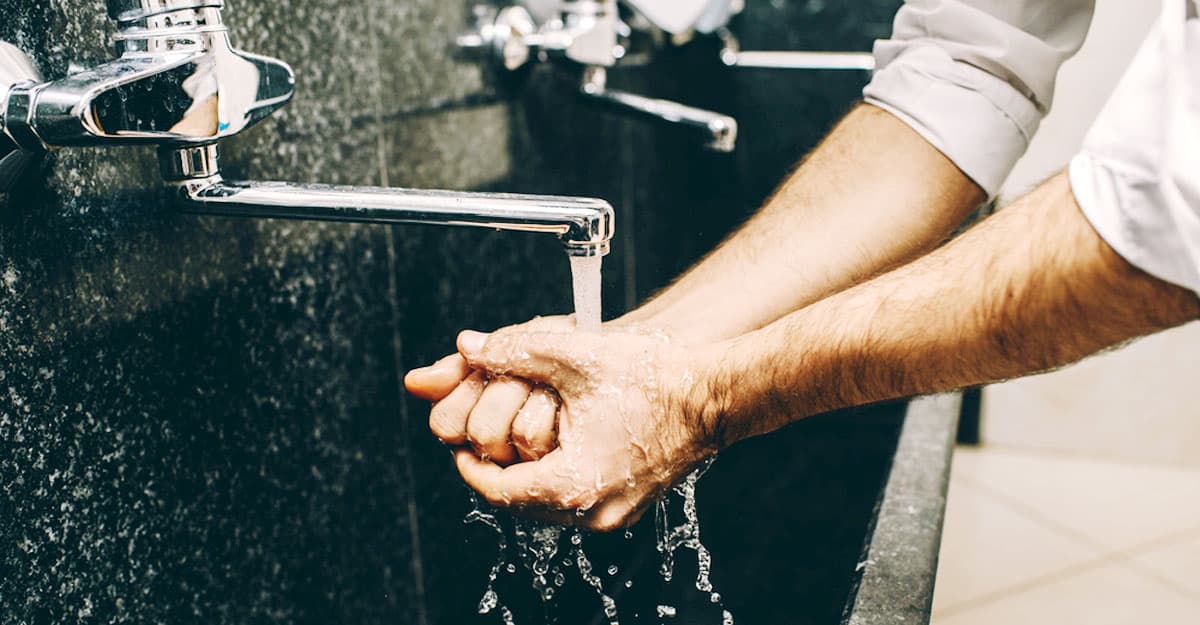 অজুর ফজিলত-আমল সম্পর্কে নবিজির চমৎকার ঘোষণা