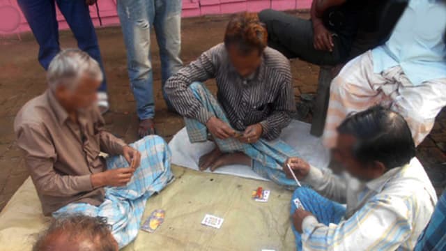 ‘জুয়া মুক্ত’ ঝিনাইদহে ফের জুয়ার আসর !