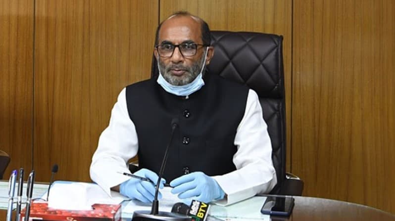 বিদেশে বসে দেশের বিরুদ্ধে অপপ্রচারকারীদের স্বরূপ তুলে ধরতে হবে- শ ম রেজাউল করিম