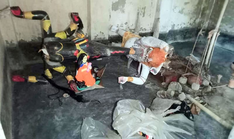 শৈলকুপায় কালী মূর্তি ভাঙচুর