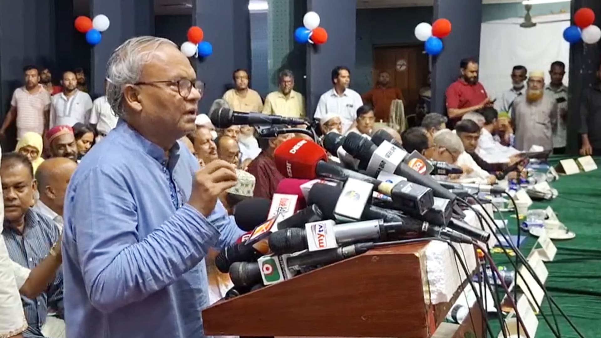 জানুয়ারিতে পাতানো নির্বাচনের পাঁয়তারা করছে সরকার: রিজভী