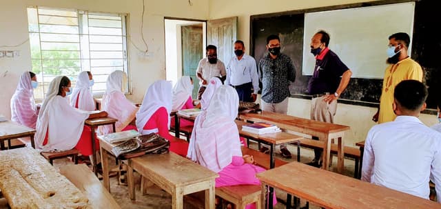 সরাইলের বিভিন্ন শিক্ষা প্রতিষ্ঠান পরিদর্শন করলেন, ইউএনও মৃদুল