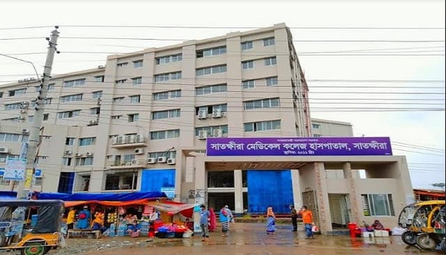 হাসপাতালের লিফটে মিললো বীর মুক্তিযোদ্ধার পচা মরদেহ