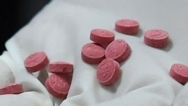 বরিশালে ইয়াবা নিয়ে ৩ সহযোগীসহ আটক আওয়ামী লীগ নেতা