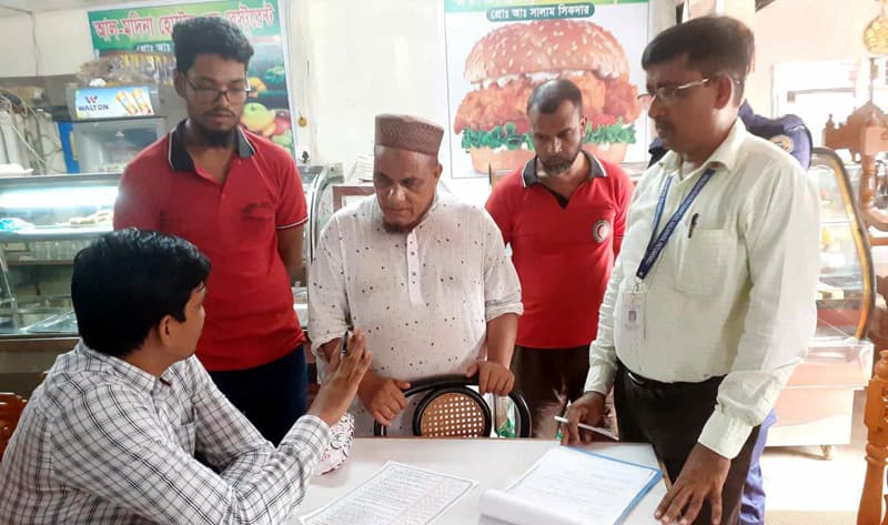 কলাপাড়ায় ভোক্তা অধিকারের অভিযান, সাত ব্যবসায়ীকে জরিমানা