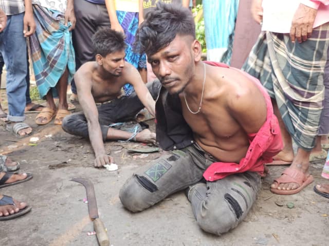 ডাসারে ডাকাতির চেষ্টায় ২ ডাকাত আটক, জনমনে আতঙ্ক