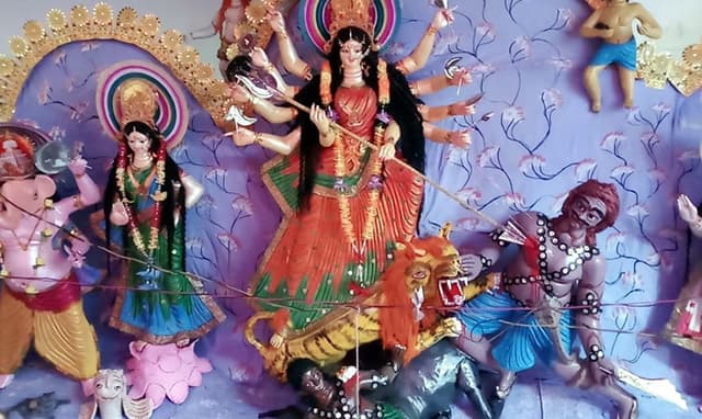 ঝিনাইদহে ৪৫২ মন্ডপে দূর্গোৎসব শুরু