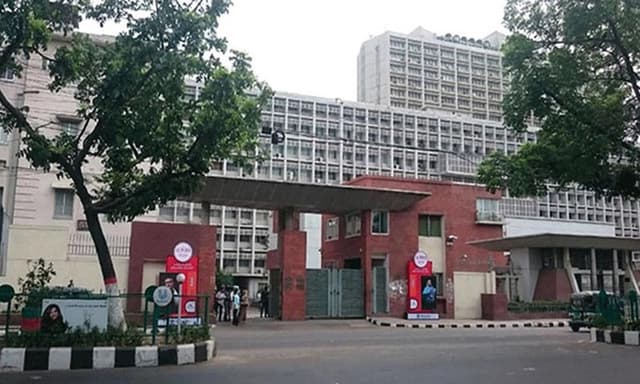 বিশেষ ভাতা চান সচিবালয়ের কর্মকর্তা-কর্মচারীরা