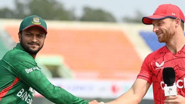ইংল্যান্ডের বিপক্ষে টস জিতে বোলিংয়ে বাংলাদেশ