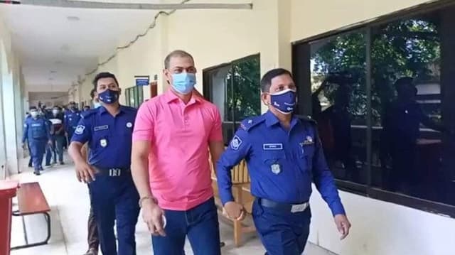 থানায় আটকে রেখে দীর্ঘদিন কিশোরীকে ধর্ষণ করে ওসি প্রদীপ