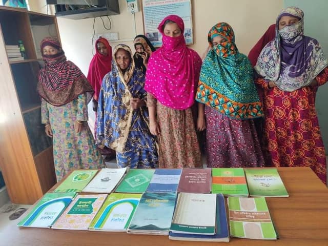 মুজিবনগরে জামায়াতের ১০ নারী সদস্য আটক