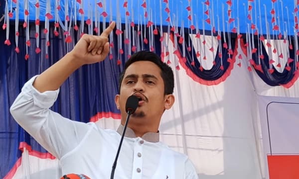 সরকারকে অভিযুক্ত করে সামাজিক মাধ্যমে যা বললেন সারজিস