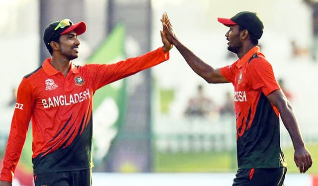 বিশ্বকাপে ভাগ্য খুলে যাচ্ছে সৌম্য-শরিফুলের!