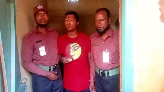 কমলগঞ্জে কেন্দ্রীয় দূর্গাবাড়ি মন্দিরে মূর্তি ভাঙার চেষ্টা: হিন্দু যুবক আটক