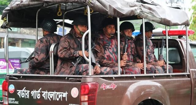 সারা দেশে বিজিবি মোতায়েন