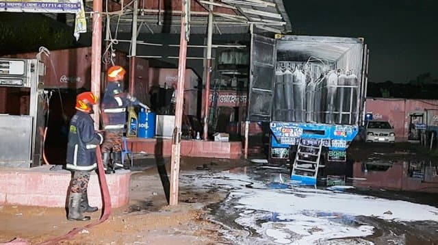গাজীপুরে ফিলিং স্টেশনে দগ্ধ ১ জনের মৃত্যু