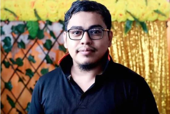 ফেসবুক-ইউটিউবে গুজব ছড়ানোয় গ্রেপ্তার যুবক