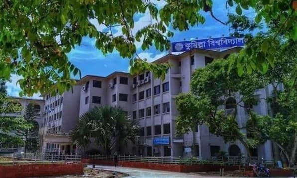 কুবিতে সিনিয়র-জুনিয়র দ্বন্দ্বে আহত ১০