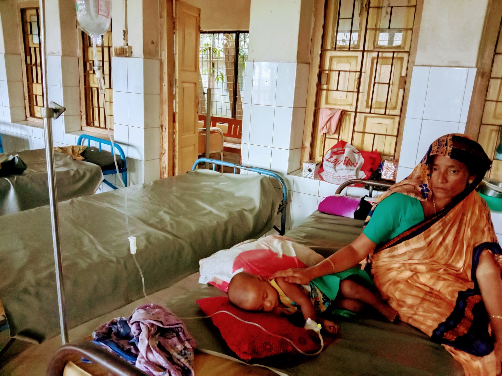 সরাইলে গরমে অতিষ্ঠ জনজীবন, বাড়ছে রোগী!