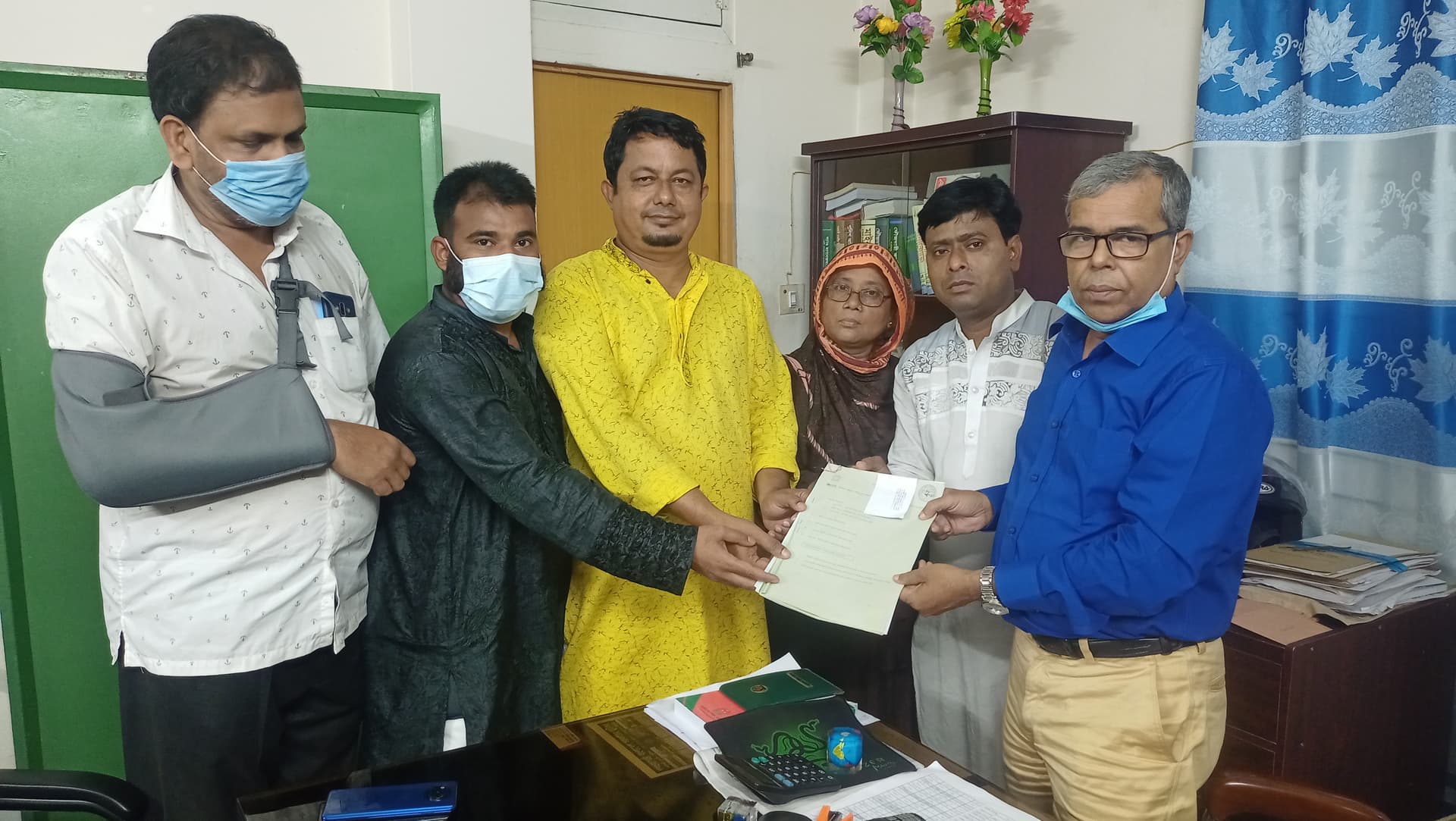 উজানচর ইউপি নির্বাচনে মনোনয়ন জমা দিলেন ইউনুস আলী