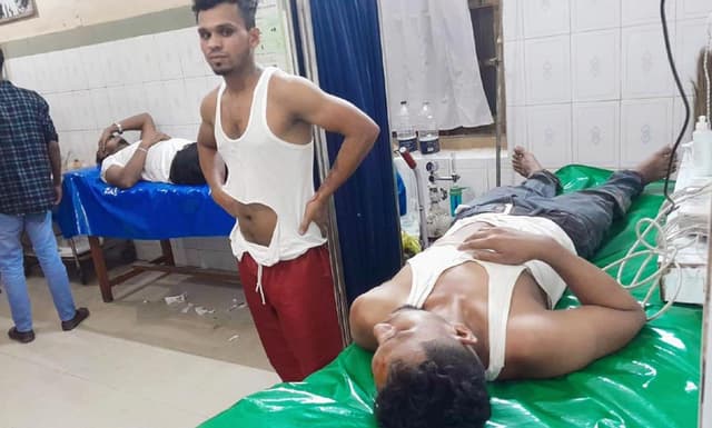 বরের হাত ধোয়া নিয়ে সংঘর্ষ, বিয়ে পন্ড ॥ আহত ৩০