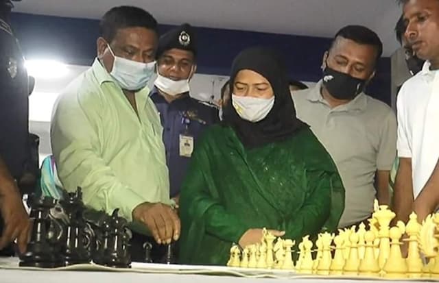 মাদারীপুরে দাবা খেলার প্রতিযোগিতা শুরু