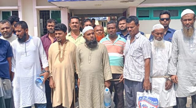 গৌরনদীতে যুবলীগ নেতার মামলায় ১২ বিএনপির নেতাকর্মী গ্রেপ্তার