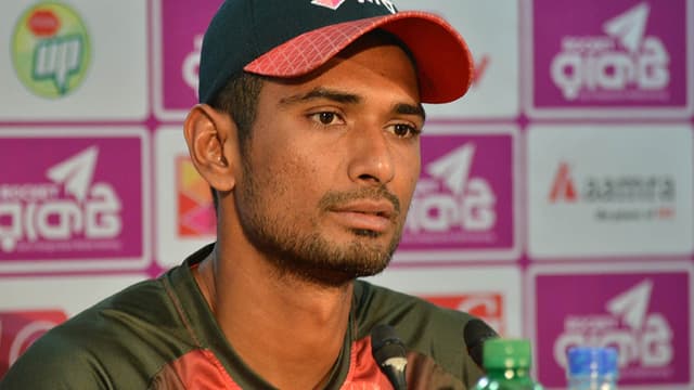 আমরাও মানুষ, একদম ছোট করে ফেলা ঠিক না : মাহমুদউল্লাহ