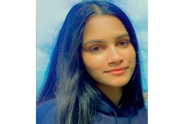 সড়ক দুর্ঘটনায় বাংলাদেশি ছাত্রীর মৃত্যু