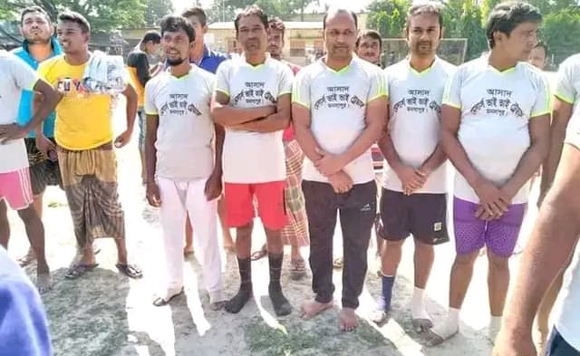 হিলিতে ফুটবল টুর্নামেন্ট এর ফাইনাল খেলা অনুষ্ঠিত