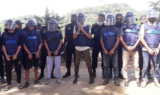 বান্দরবানে জঙ্গিদের প্রশিক্ষণ দেয় কেএনএফ
