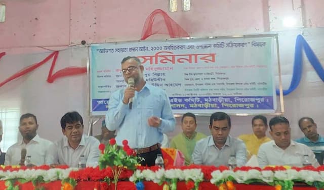 মঠবাড়িয়ার লিগ্যাল এইড এর মতবিনিময়