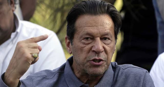 পার্লামেন্ট সদস্যপদ বাতিল, ৫ বছর ভোটে নিষিদ্ধ ইমরান খান