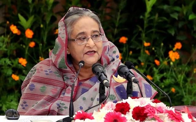 একটি মহল দেশকে পেছনের দিকে নিয়ে যেতে চায়: প্রধানমন্ত্রী