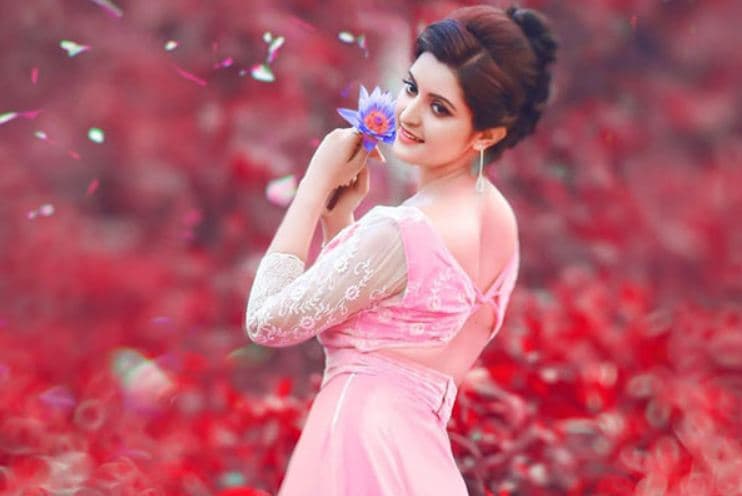 আজ নায়িকা পরীমনির জন্মদিন