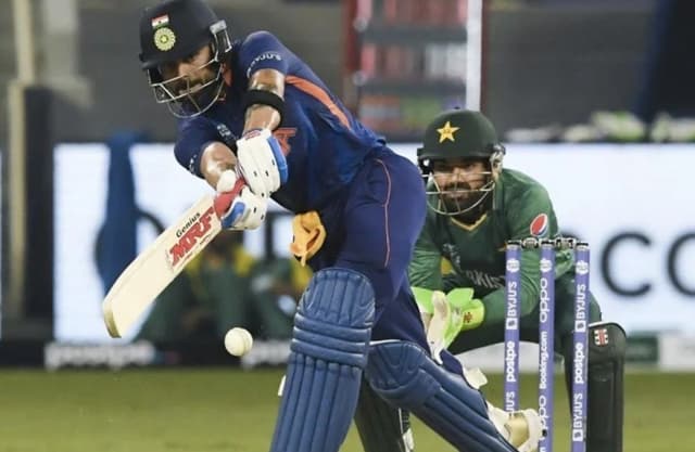 পাকিস্তানের দুঃখ আবারও সেই বিরাট কোহলি