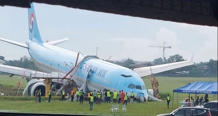 ১৭৩ আরোহী নিয়ে রানওয়ের বাইরে বিমান