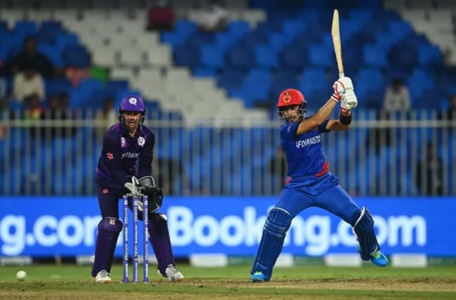 স্কটল্যান্ডকে ১৯১ রানের পাহাড়সম টার্গেট দিল আফগানিস্তান
