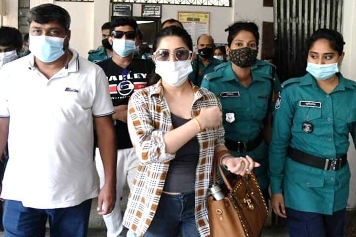মাদক মামলায় জামিন পেলেন পরীমণি