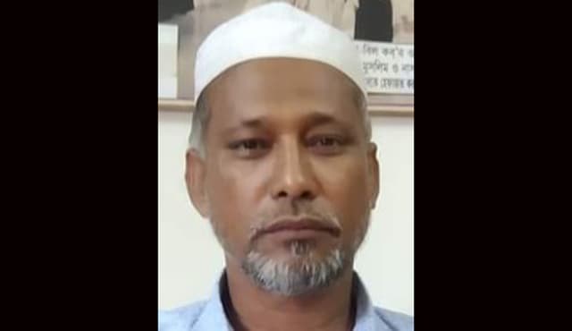 কলাপাড়ায় প্রধানমন্ত্রীকে নিয়ে যুবদল নেতার কটুক্তি, থানায় অভিযোগ