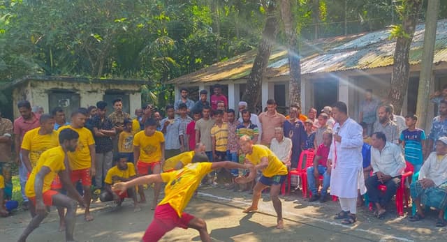 পিরোজপুরে মা ইলিশ সংরক্ষন উপলক্ষে আলোচনা সভা অনুষ্ঠিত