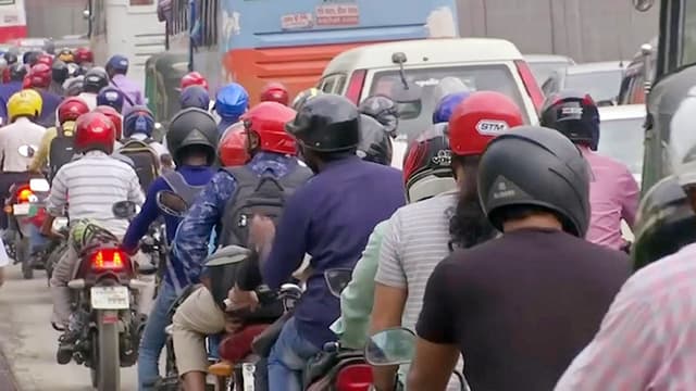 চুক্তিতে রাইড শেয়ার করলে চালক ও যাত্রী উভয়ের বিরুদ্ধে ব্যবস্থা
