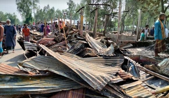 ভূরুঙ্গামারীতে আগুনে দোকান পুড়ে ক্ষতি ৬০ লাখ টাকা